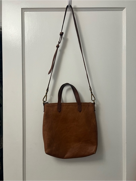 Madewell Handbags - Madewell Leather Transport Cross-body